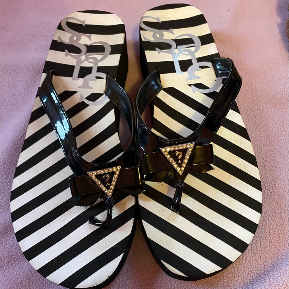 guess sandals